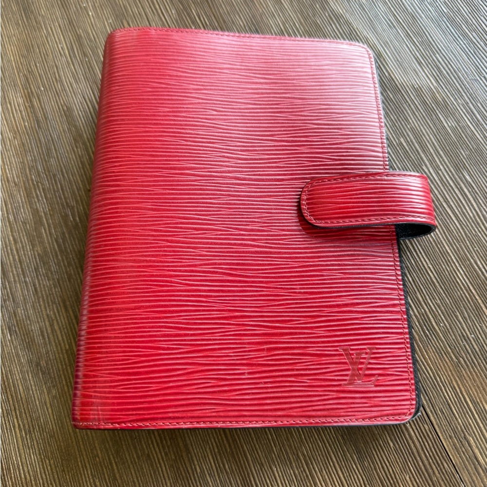 Louis Vuitton red Epi Agenda EUC -SP0975